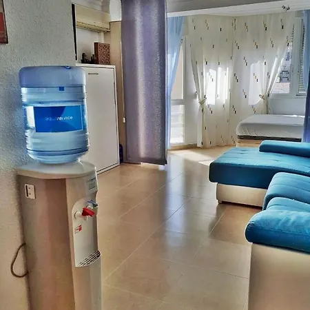 Apartamento Calle Gabarra A 150 M De La Playa Torre Del Mar
